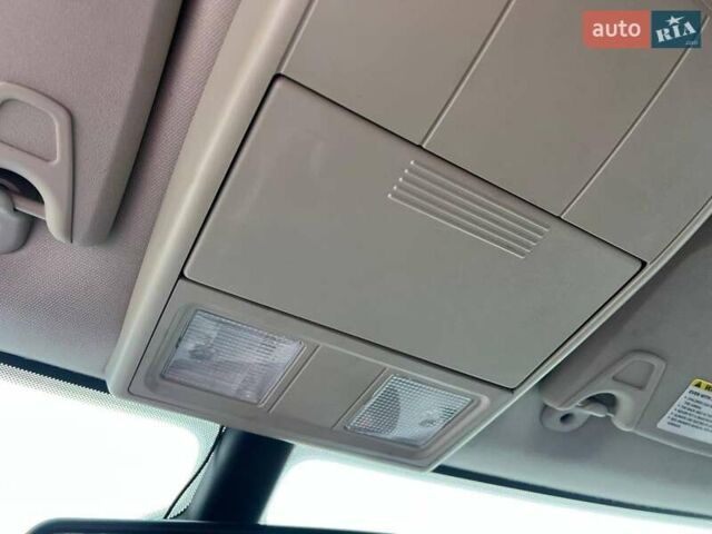 Сірий Додж Джорні, об'ємом двигуна 2.4 л та пробігом 58 тис. км за 13390 $, фото 30 на Automoto.ua