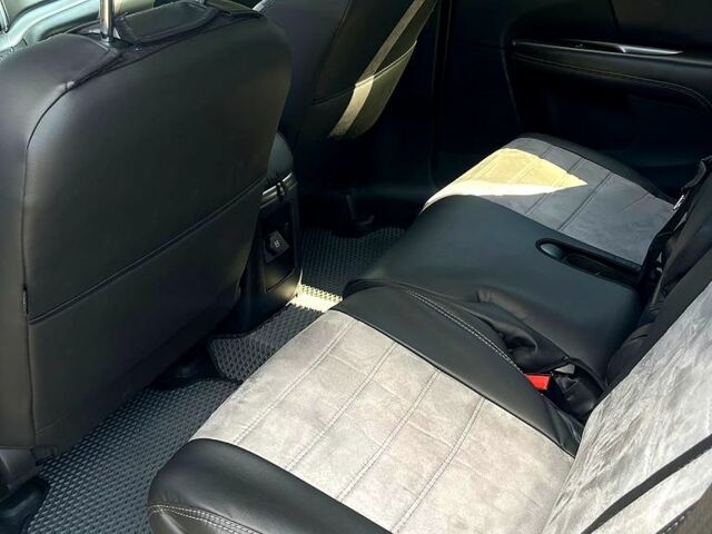 Серый Додж Джорни, объемом двигателя 3.6 л и пробегом 142 тыс. км за 13200 $, фото 10 на Automoto.ua