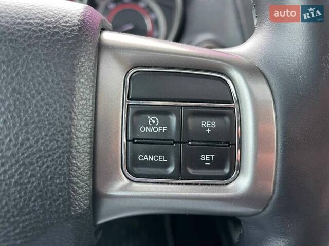 Серый Додж Джорни, объемом двигателя 3.61 л и пробегом 98 тыс. км за 17990 $, фото 17 на Automoto.ua