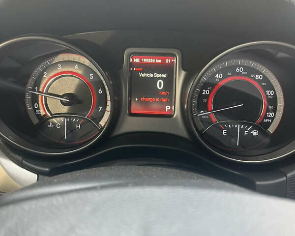 Серый Додж Джорни, объемом двигателя 3.6 л и пробегом 180 тыс. км за 14300 $, фото 27 на Automoto.ua