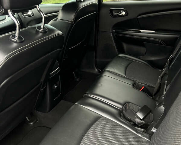 Серый Додж Джорни, объемом двигателя 2.36 л и пробегом 145 тыс. км за 13799 $, фото 15 на Automoto.ua