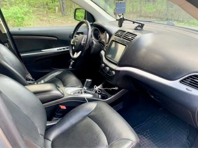 Сірий Додж Джорні, об'ємом двигуна 3.6 л та пробігом 120 тис. км за 8900 $, фото 9 на Automoto.ua