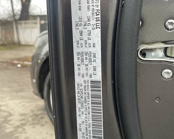 Серый Додж Джорни, объемом двигателя 2.36 л и пробегом 105 тыс. км за 12999 $, фото 18 на Automoto.ua