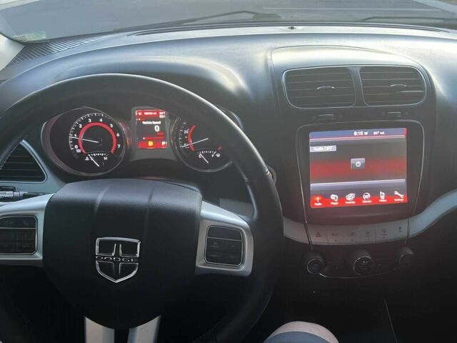 Серый Додж Джорни, объемом двигателя 3.6 л и пробегом 32 тыс. км за 6950 $, фото 7 на Automoto.ua