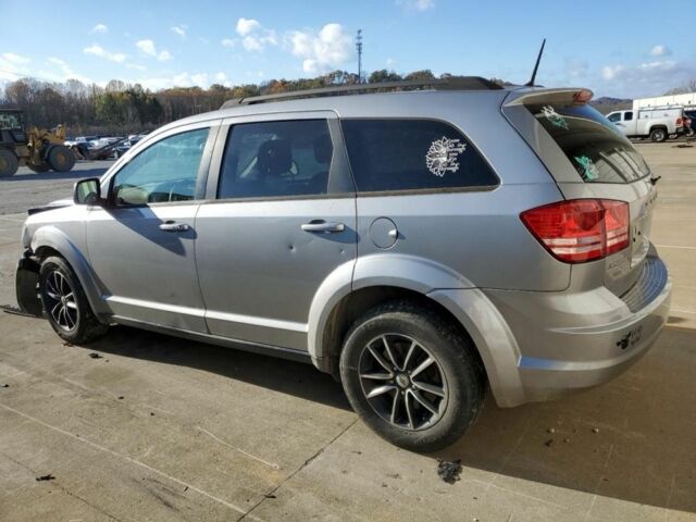 Серый Додж Джорни, объемом двигателя 2.4 л и пробегом 240 тыс. км за 7000 $, фото 2 на Automoto.ua