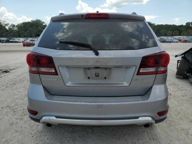 Серый Додж Джорни, объемом двигателя 0 л и пробегом 134 тыс. км за 1600 $, фото 5 на Automoto.ua