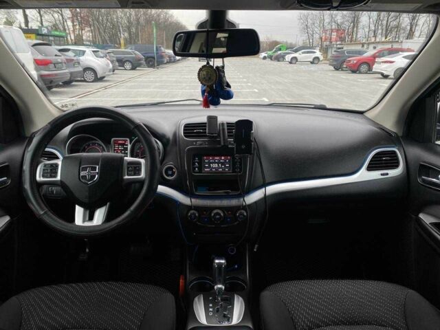 Серый Додж Джорни, объемом двигателя 2.4 л и пробегом 97 тыс. км за 11490 $, фото 21 на Automoto.ua