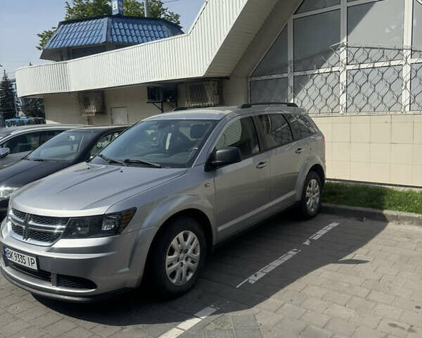 Серый Додж Джорни, объемом двигателя 2.36 л и пробегом 109 тыс. км за 11199 $, фото 3 на Automoto.ua