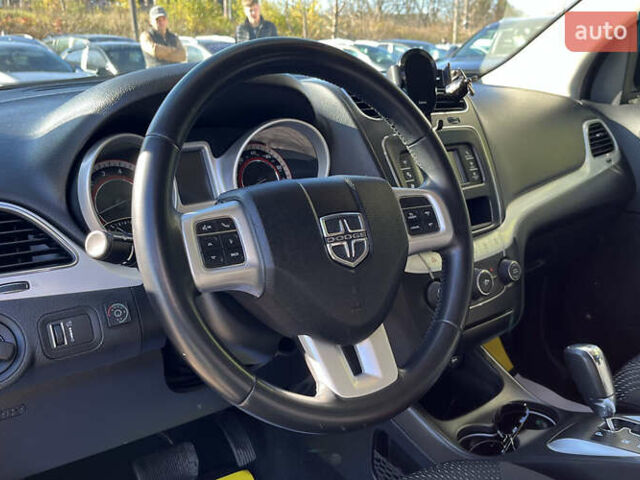 Серый Додж Джорни, объемом двигателя 2.36 л и пробегом 123 тыс. км за 13150 $, фото 10 на Automoto.ua