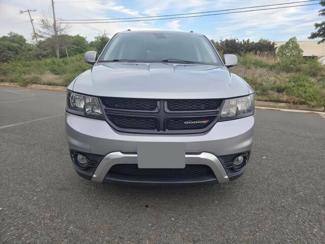 Серый Додж Джорни, объемом двигателя 3.6 л и пробегом 45 тыс. км за 4500 $, фото 1 на Automoto.ua