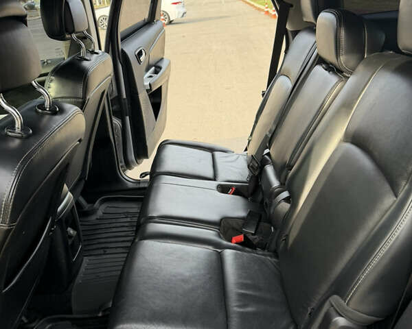 Сірий Додж Джорні, об'ємом двигуна 2.36 л та пробігом 137 тис. км за 14000 $, фото 8 на Automoto.ua