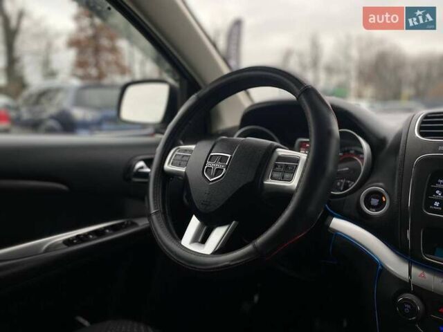 Серый Додж Джорни, объемом двигателя 2.36 л и пробегом 97 тыс. км за 11490 $, фото 36 на Automoto.ua