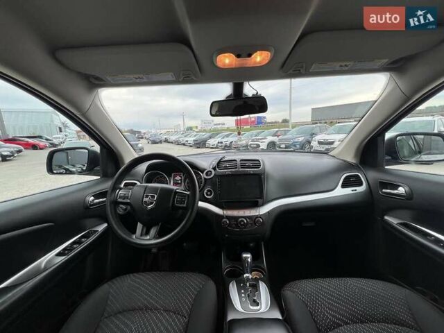 Додж Джорни 2018 в Львове на Automoto.ua Серый Додж Джорни, объемом двигателя 2.4 л и пробегом 133 тыс. км за 10590 $, фото 17 на Automoto.ua