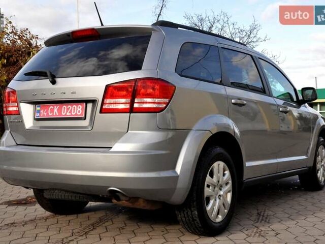Додж Джорни 2018 в Львове на Automoto.ua Серый Додж Джорни, объемом двигателя 2.36 л и пробегом 176 тыс. км за 8999 $, фото 9 на Automoto.ua