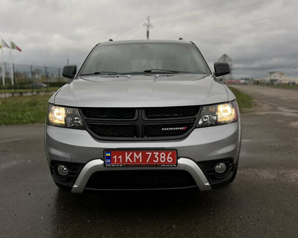 Серый Додж Джорни, объемом двигателя 2.36 л и пробегом 145 тыс. км за 13799 $, фото 3 на Automoto.ua