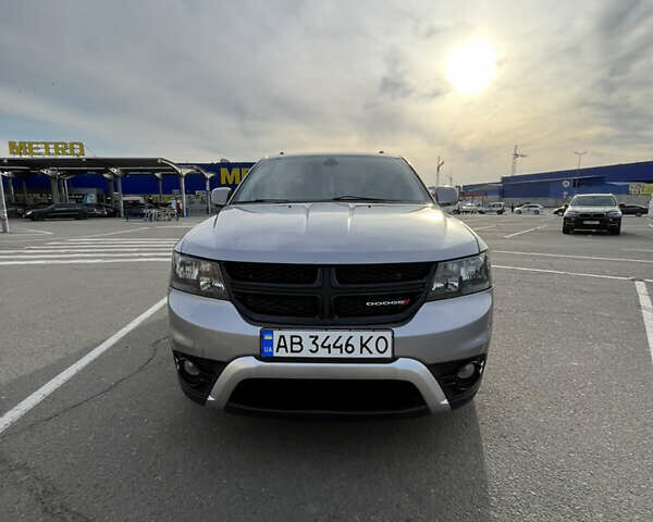 Серый Додж Джорни, объемом двигателя 3.6 л и пробегом 180 тыс. км за 14300 $, фото 10 на Automoto.ua