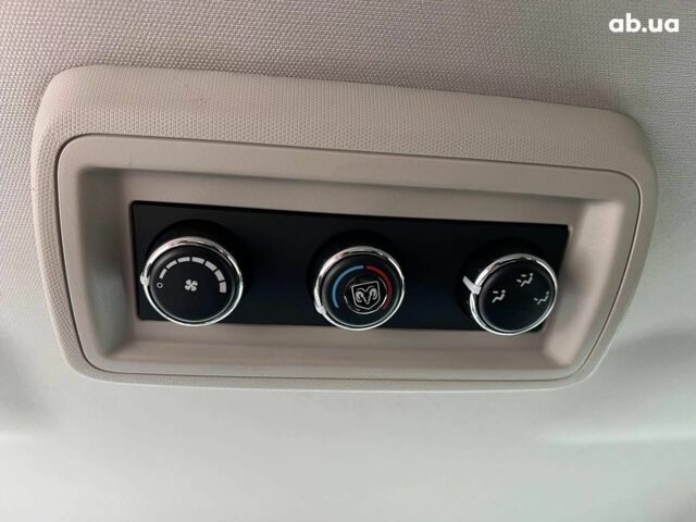 Серый Додж Джорни, объемом двигателя 2.4 л и пробегом 58 тыс. км за 13490 $, фото 36 на Automoto.ua