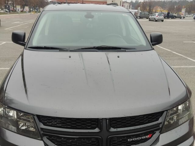 Сірий Додж Джорні, об'ємом двигуна 2.4 л та пробігом 142 тис. км за 13300 $, фото 1 на Automoto.ua