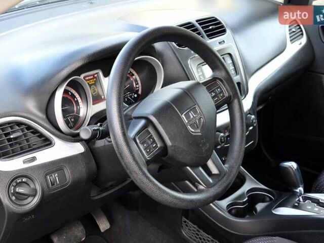 Додж Джорни 2018 в Львове на Automoto.ua Серый Додж Джорни, объемом двигателя 2.36 л и пробегом 176 тыс. км за 8999 $, фото 18 на Automoto.ua