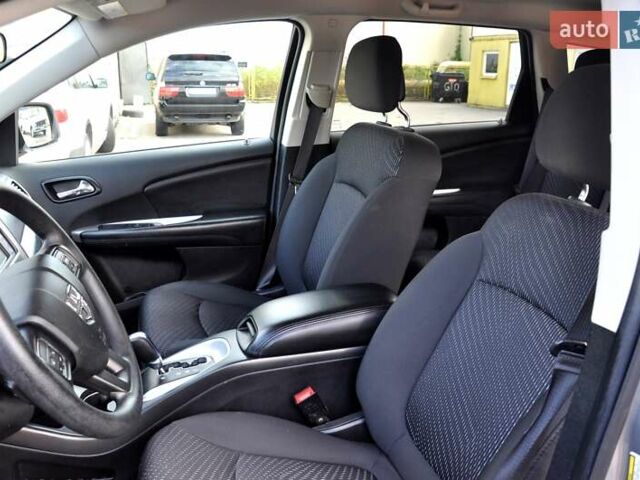 Додж Джорни 2018 в Львове на Automoto.ua Серый Додж Джорни, объемом двигателя 2.36 л и пробегом 176 тыс. км за 8999 $, фото 19 на Automoto.ua