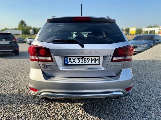 Серый Додж Джорни, объемом двигателя 3.6 л и пробегом 141 тыс. км за 14600 $, фото 4 на Automoto.ua