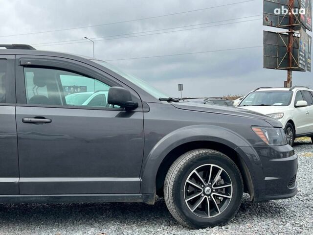 Серый Додж Джорни, объемом двигателя 2.4 л и пробегом 58 тыс. км за 13490 $, фото 11 на Automoto.ua