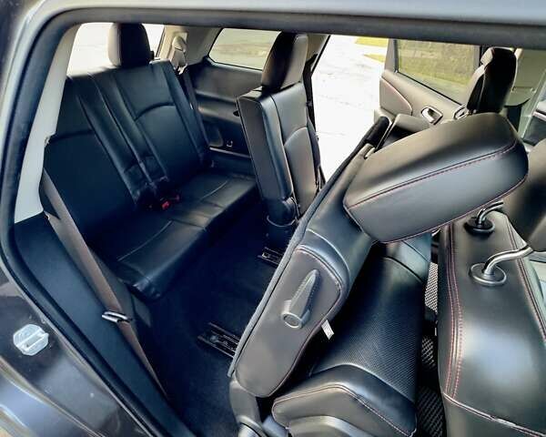 Сірий Додж Джорні, об'ємом двигуна 3.6 л та пробігом 61 тис. км за 16300 $, фото 12 на Automoto.ua