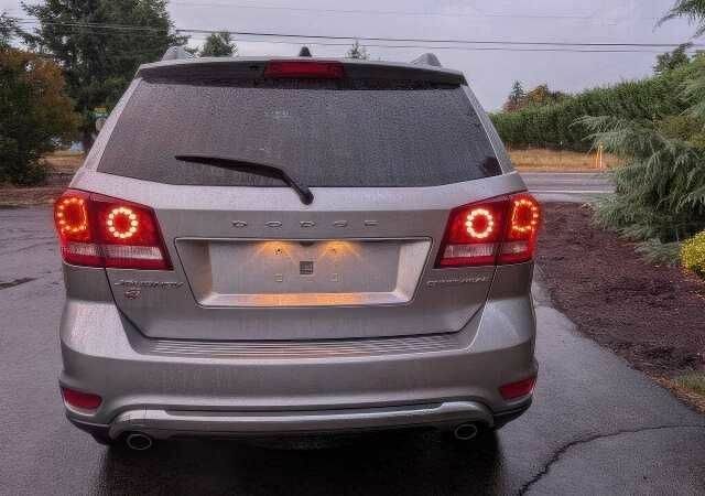 Додж Джорни 2018 в Львове на Automoto.ua Серый Додж Джорни, объемом двигателя 3.6 л и пробегом 88 тыс. км за 3000 $, фото 4 на Automoto.ua