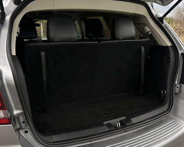 Серый Додж Джорни, объемом двигателя 2.36 л и пробегом 145 тыс. км за 13799 $, фото 11 на Automoto.ua