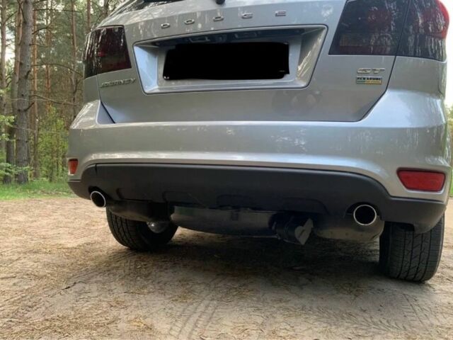 Сірий Додж Джорні, об'ємом двигуна 3.6 л та пробігом 120 тис. км за 8900 $, фото 3 на Automoto.ua