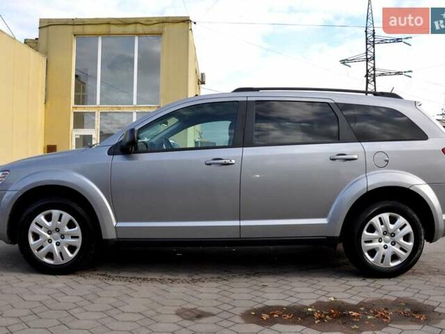 Додж Джорни 2018 в Львове на Automoto.ua Серый Додж Джорни, объемом двигателя 2.36 л и пробегом 176 тыс. км за 8999 $, фото 14 на Automoto.ua