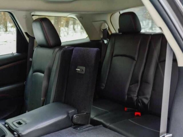 Серый Додж Джорни, объемом двигателя 0 л и пробегом 93 тыс. км за 9300 $, фото 13 на Automoto.ua