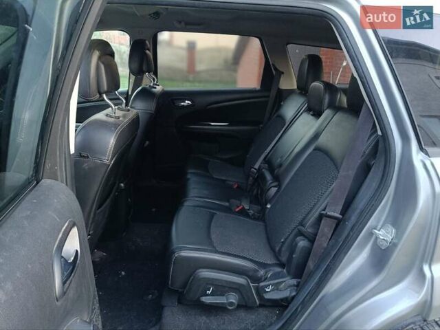 Серый Додж Джорни, объемом двигателя 3.6 л и пробегом 163 тыс. км за 14389 $, фото 27 на Automoto.ua