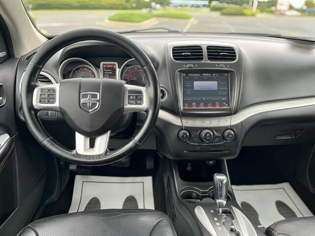 Серый Додж Джорни, объемом двигателя 3.6 л и пробегом 36 тыс. км за 8800 $, фото 8 на Automoto.ua