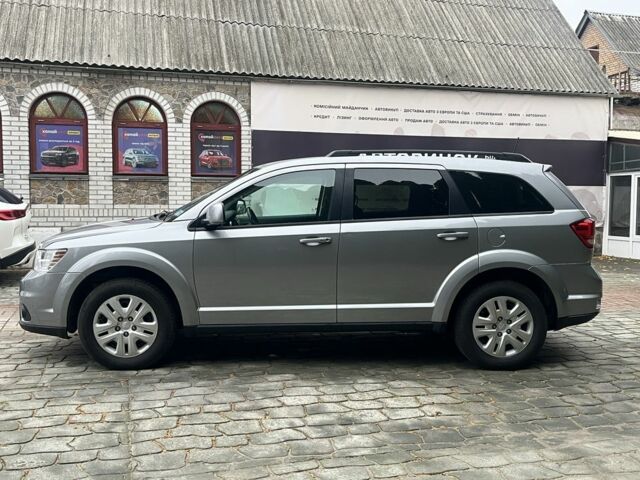 Серый Додж Джорни, объемом двигателя 3.6 л и пробегом 160 тыс. км за 14500 $, фото 5 на Automoto.ua