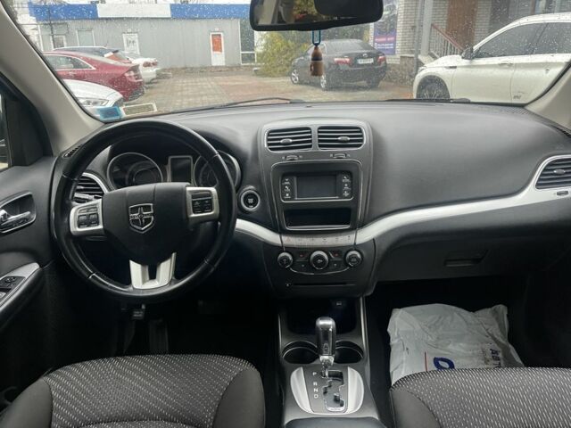 Серый Додж Джорни, объемом двигателя 3.6 л и пробегом 160 тыс. км за 14500 $, фото 19 на Automoto.ua