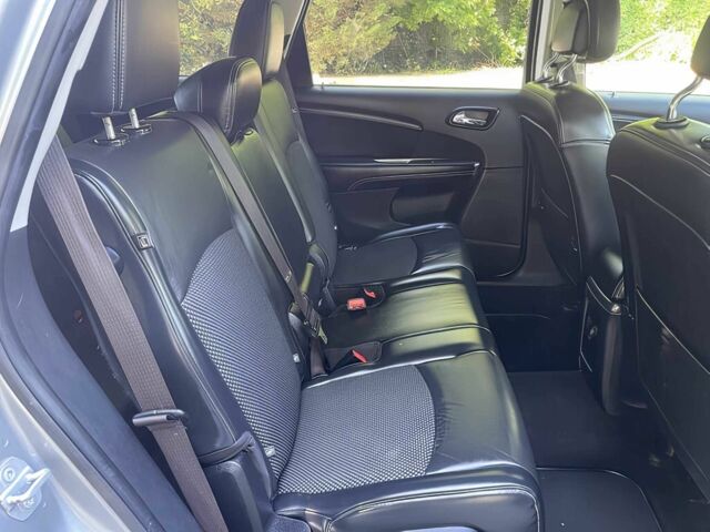 Сірий Додж Джорні, об'ємом двигуна 3.6 л та пробігом 34 тис. км за 9200 $, фото 10 на Automoto.ua