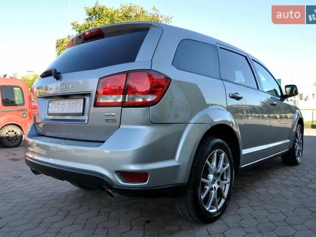 Серый Додж Джорни, объемом двигателя 3.6 л и пробегом 184 тыс. км за 12500 $, фото 7 на Automoto.ua