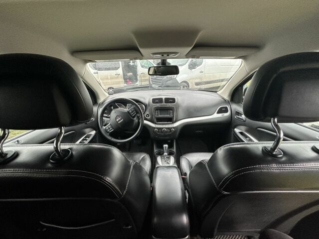 Серый Додж Джорни, объемом двигателя 2.4 л и пробегом 270 тыс. км за 13800 $, фото 6 на Automoto.ua