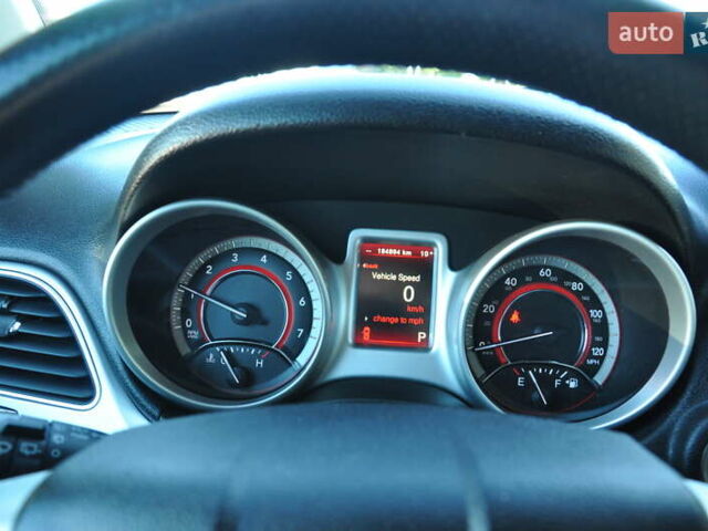 Серый Додж Джорни, объемом двигателя 3.6 л и пробегом 184 тыс. км за 12500 $, фото 37 на Automoto.ua