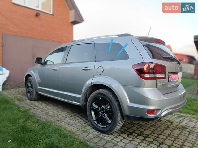 Серый Додж Джорни, объемом двигателя 3.6 л и пробегом 163 тыс. км за 14389 $, фото 16 на Automoto.ua