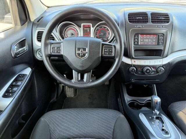 Сірий Додж Джорні, об'ємом двигуна 2.4 л та пробігом 67 тис. км за 12950 $, фото 13 на Automoto.ua