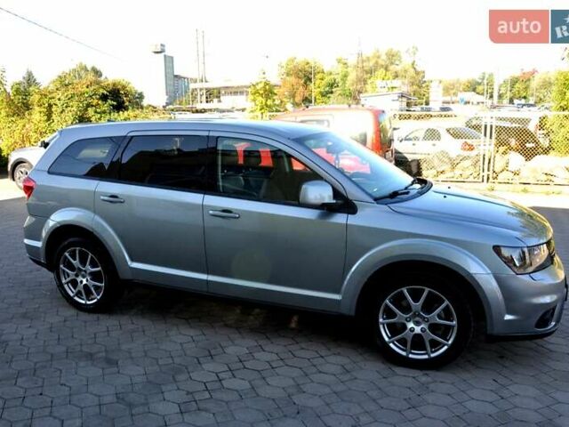 Серый Додж Джорни, объемом двигателя 3.6 л и пробегом 184 тыс. км за 12500 $, фото 5 на Automoto.ua