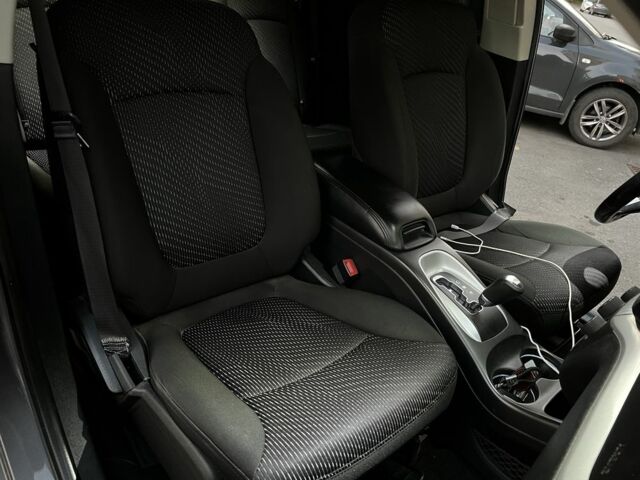 Додж Джорни 2019 в Харькове на Automoto.ua Серый Додж Джорни, объемом двигателя 2.4 л и пробегом 123 тыс. км за 14500 $, фото 20 на Automoto.ua