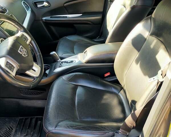 Сірий Додж Джорні, об'ємом двигуна 3.6 л та пробігом 134 тис. км за 16000 $, фото 13 на Automoto.ua