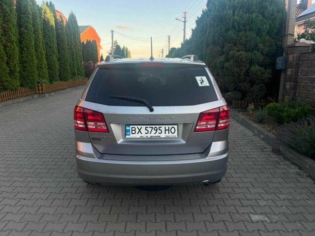 Сірий Додж Джорні, об'ємом двигуна 2.4 л та пробігом 101 тис. км за 13000 $, фото 6 на Automoto.ua