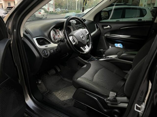 Додж Джорни 2019 в Харькове на Automoto.ua Серый Додж Джорни, объемом двигателя 2.4 л и пробегом 123 тыс. км за 14500 $, фото 13 на Automoto.ua