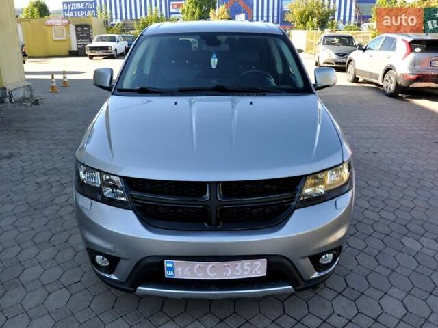 Серый Додж Джорни, объемом двигателя 3.6 л и пробегом 184 тыс. км за 12500 $, фото 1 на Automoto.ua