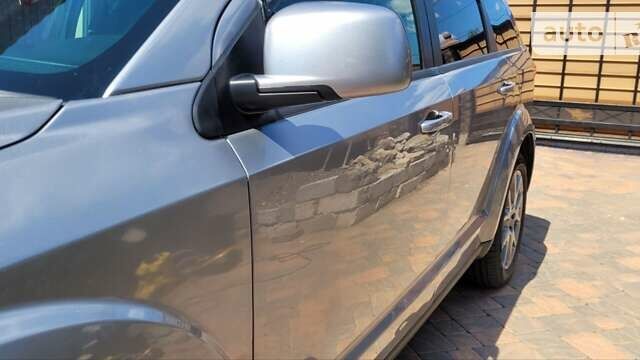 Серый Додж Джорни, объемом двигателя 3.6 л и пробегом 107 тыс. км за 14450 $, фото 3 на Automoto.ua