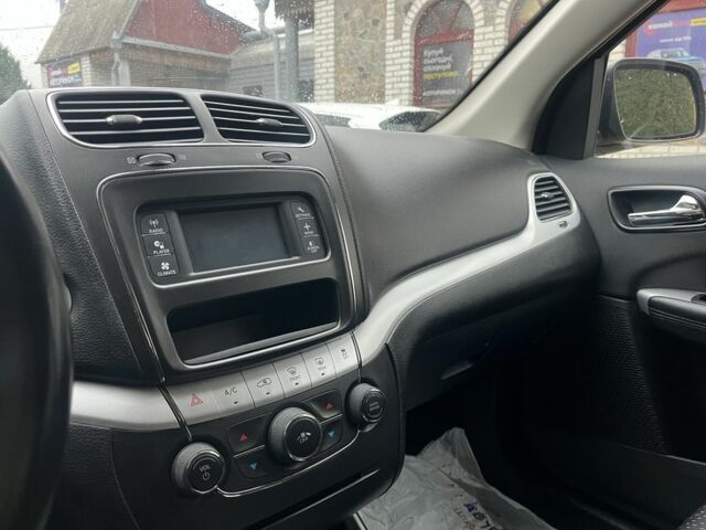 Серый Додж Джорни, объемом двигателя 3.6 л и пробегом 160 тыс. км за 14500 $, фото 14 на Automoto.ua